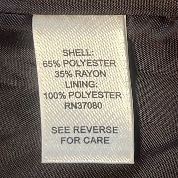 ** FINAL OFFER ** EUC PERFECT PLAID JACKET IN IVORY RED & BLACK WITH 3/4 SLEEVES - Picture 5 of 6